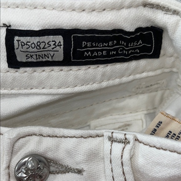 Miss Me Women's Classic White Skinny Jeans NWT Size 26 inseam 31.5 JP5082534 - Picture 11 of 14